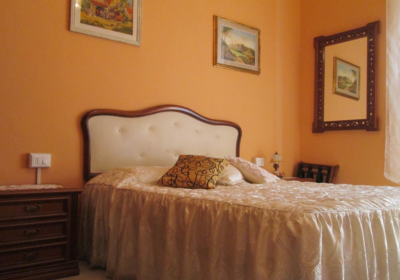 B&B Regina Margherita Piombino Quarto foto